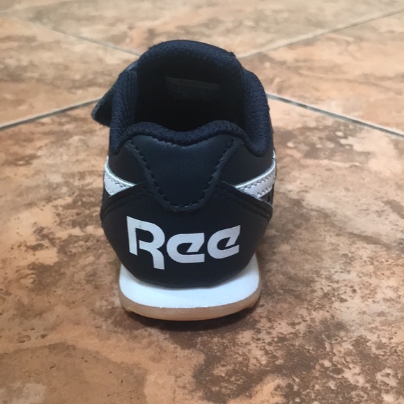 Baby Reebok so 5 shoes - Picture 4 of 7